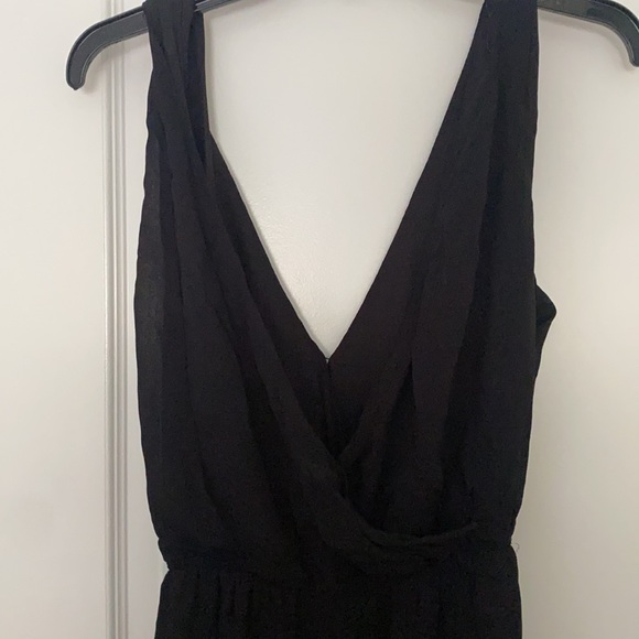 Babaton Chiffon Jumpsuit - Picture 4 of 6